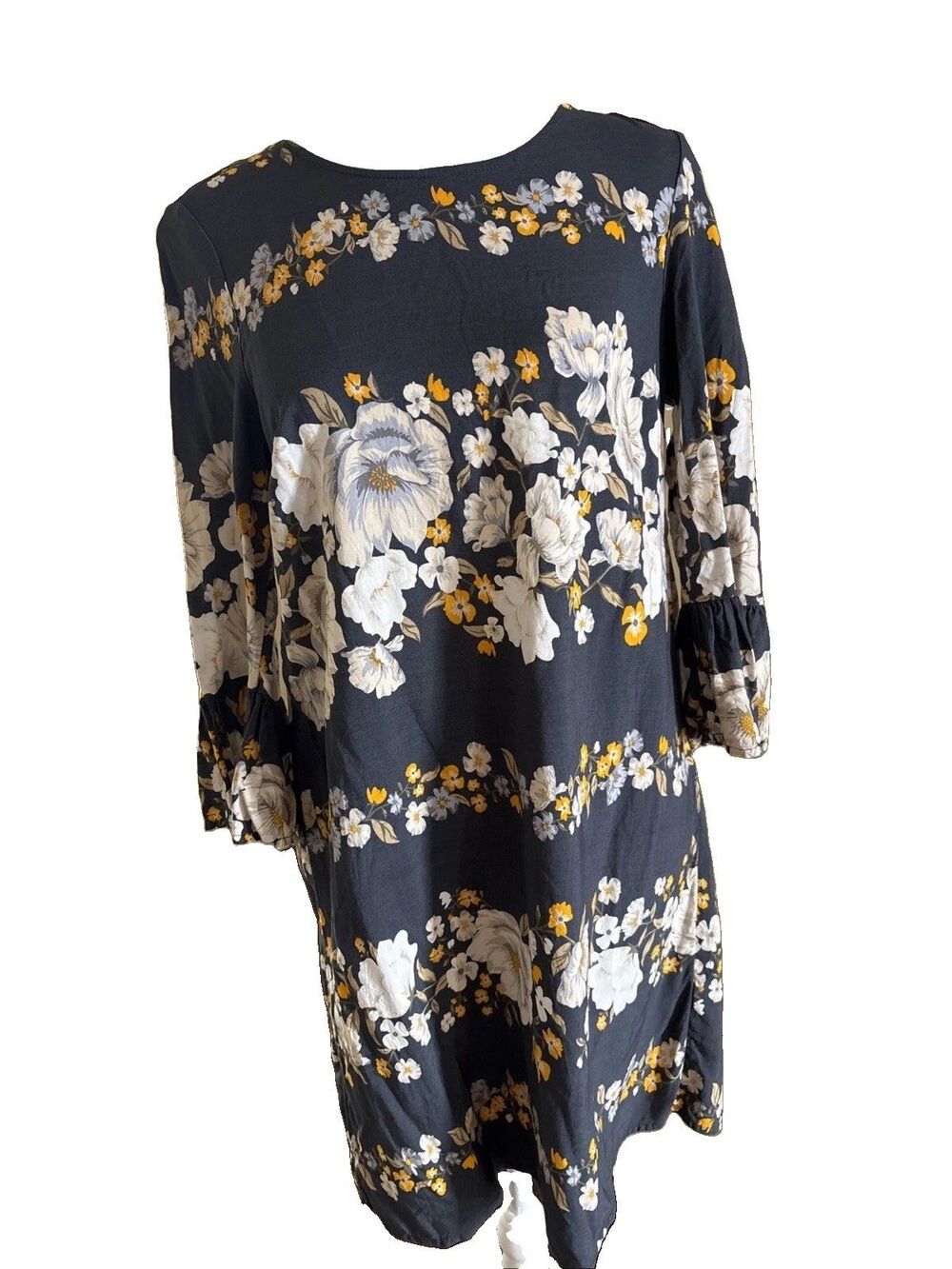 Old Navy XS Women’s Sheath Floral Dress With Bell Sleeves